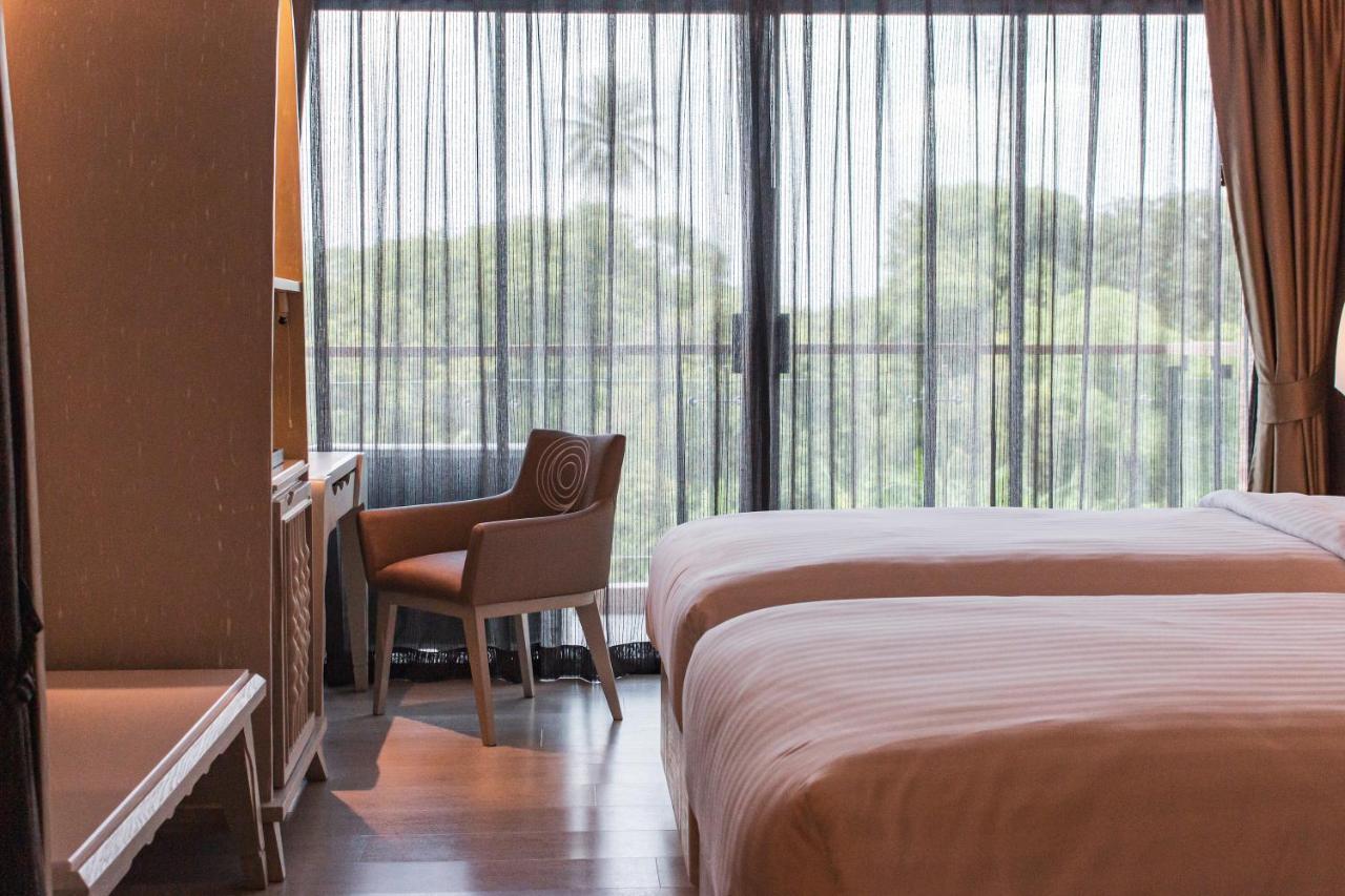 Rachabhura Hotel Ratchaburi エクステリア 写真