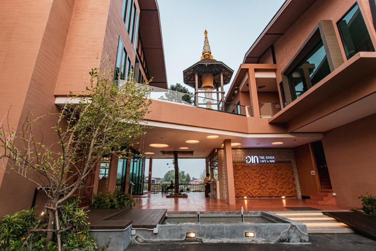 Rachabhura Hotel Ratchaburi エクステリア 写真