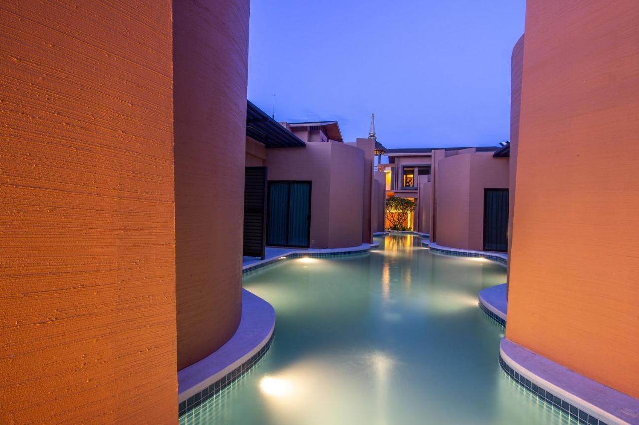 Rachabhura Hotel Ratchaburi エクステリア 写真